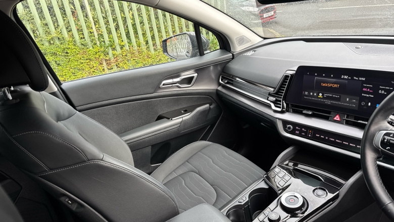 Kia Sportage 1.6T GDi 207 HEV 3 5dr Auto Hybrid Estate